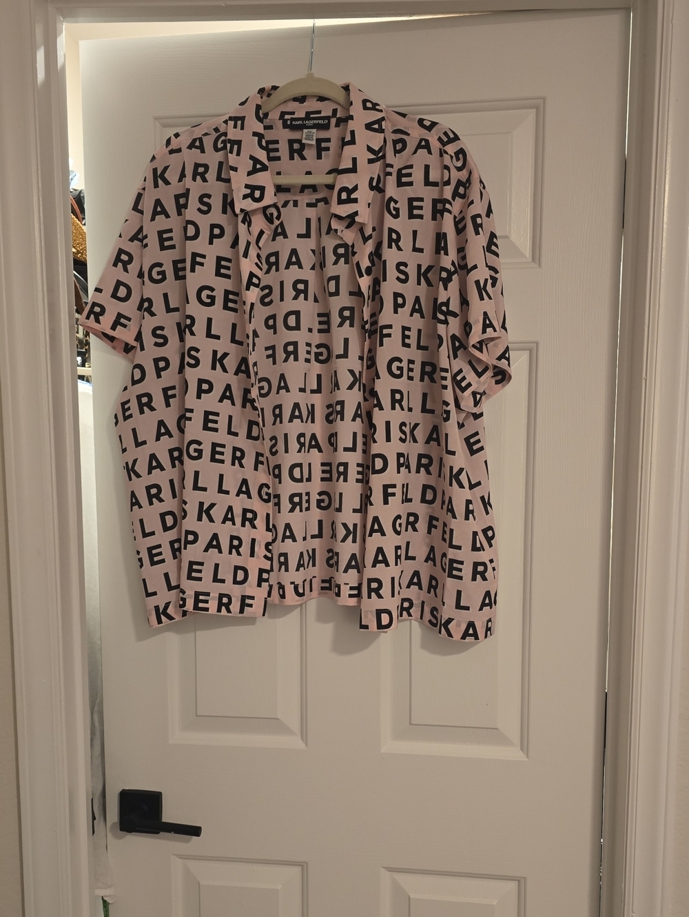Karl Lagerfeld Pink All-Over Logo Short-Sleeve Button-Down Shirt